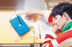 -欧冠决赛之夜，奥纳纳的节奏大师表演，引领全队走向荣耀