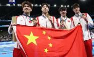 开云体育官网-约旦游泳名将实力出众，夺冠