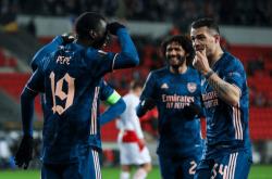 开云体育在线-包含火力全开！拳击比赛数据创纪录的词条