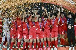 开云体育入口-中国女足选手为国争光，赛场上勇往直前