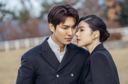 开云体育中国-利刃与铁闸，德罗赞钢与火的救赎之夜，将胜利刻进北京队的骨骼