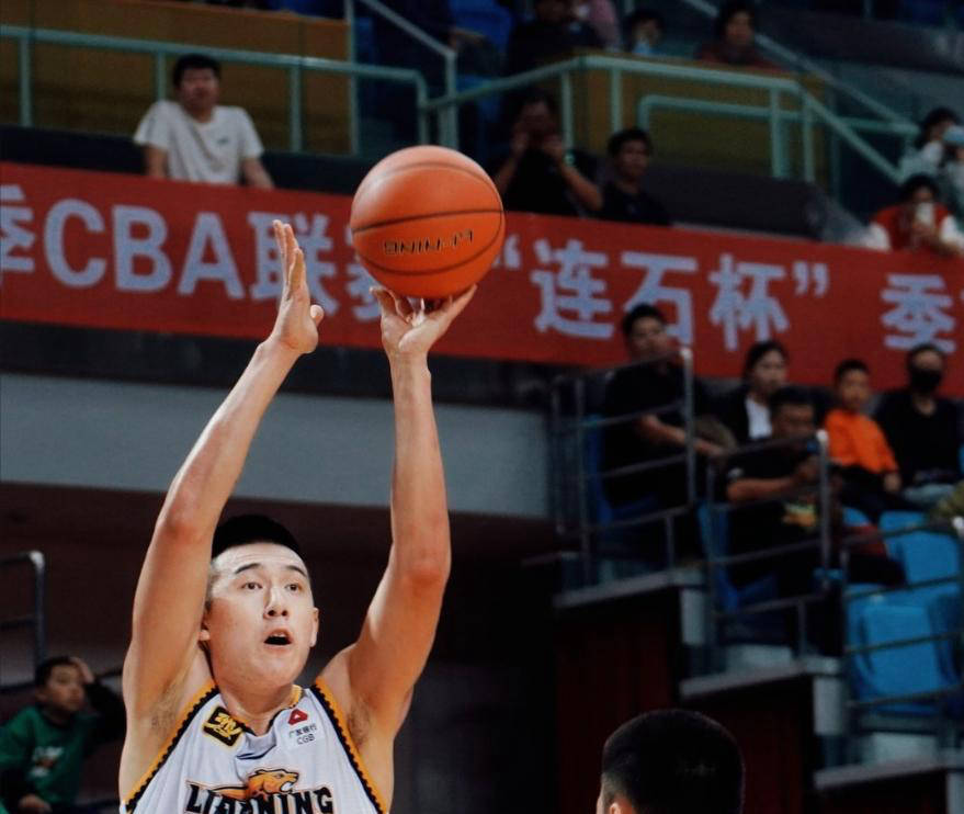 关于辽宁发挥稳定，锁定季后赛资格的信息
