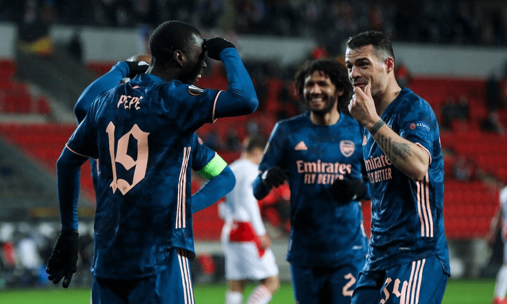 包含火力全开！拳击比赛数据创纪录的词条