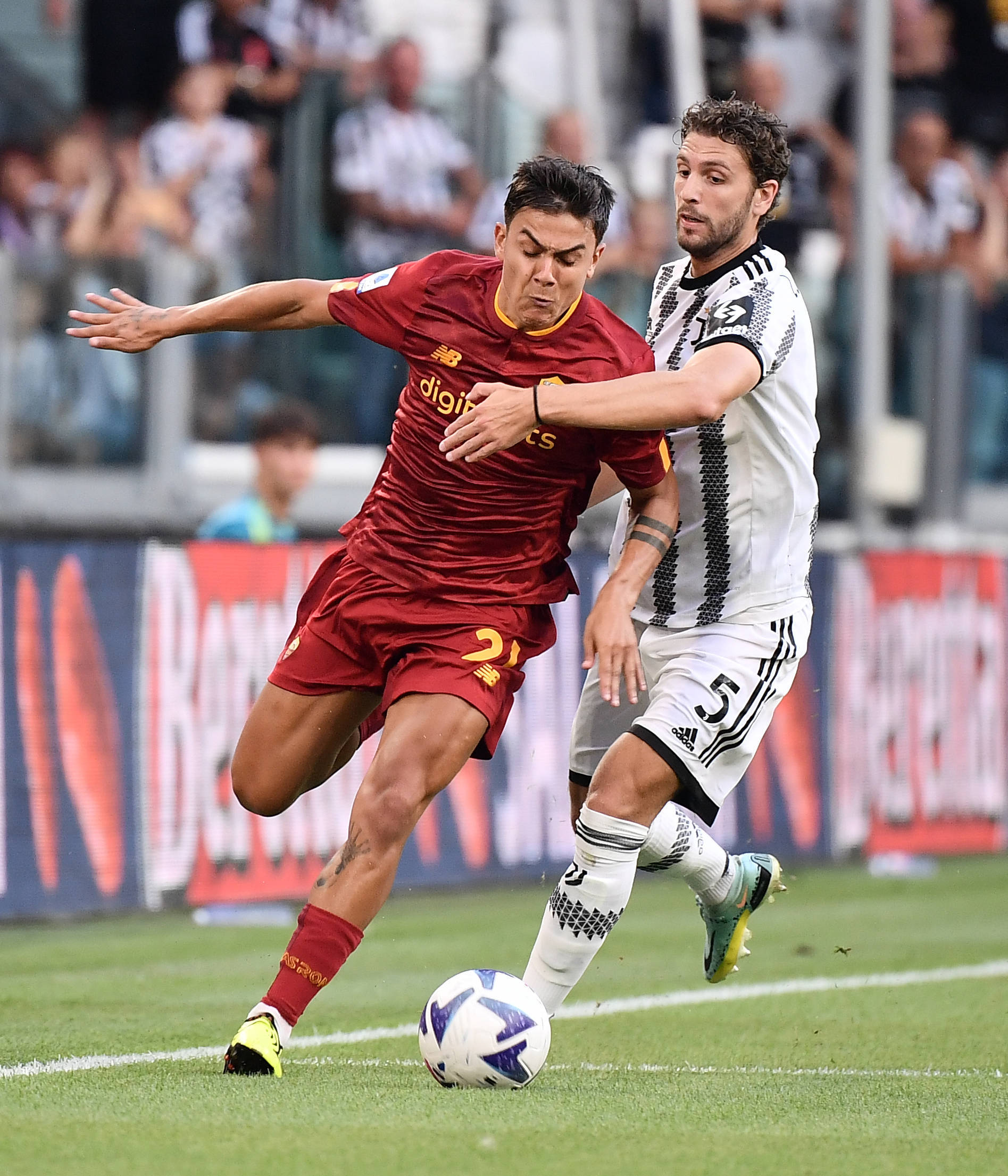 秘鲁完胜马赛，弗拉霍维奇一己之力扛起全队的简单介绍