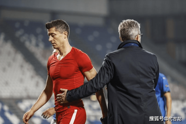 韩国队碾压波兰队,奥恰洛夫带队取胜 韩国队碾压波兰队,奥恰洛夫带队取胜