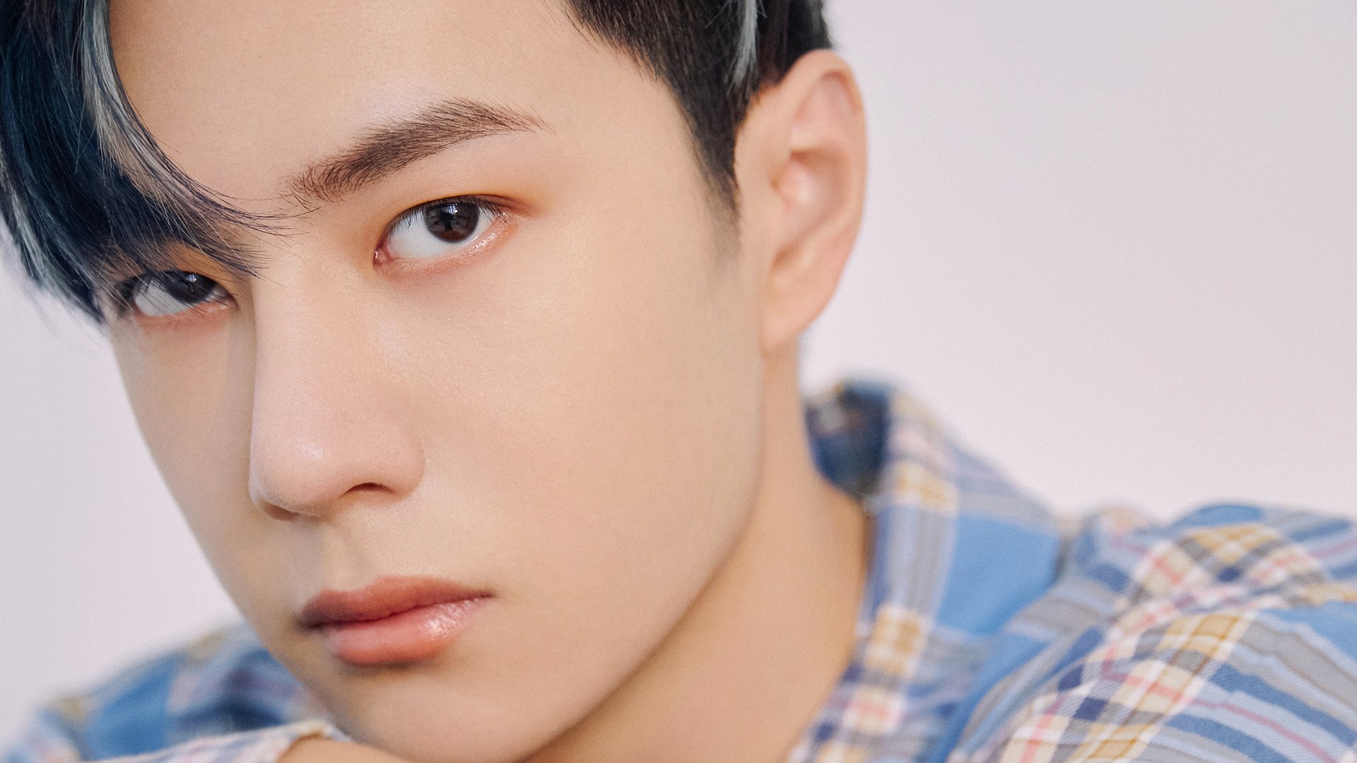 戈贝尔一柱擎天定义防守美学,广厦团队洪流席卷热火彰显冠军相