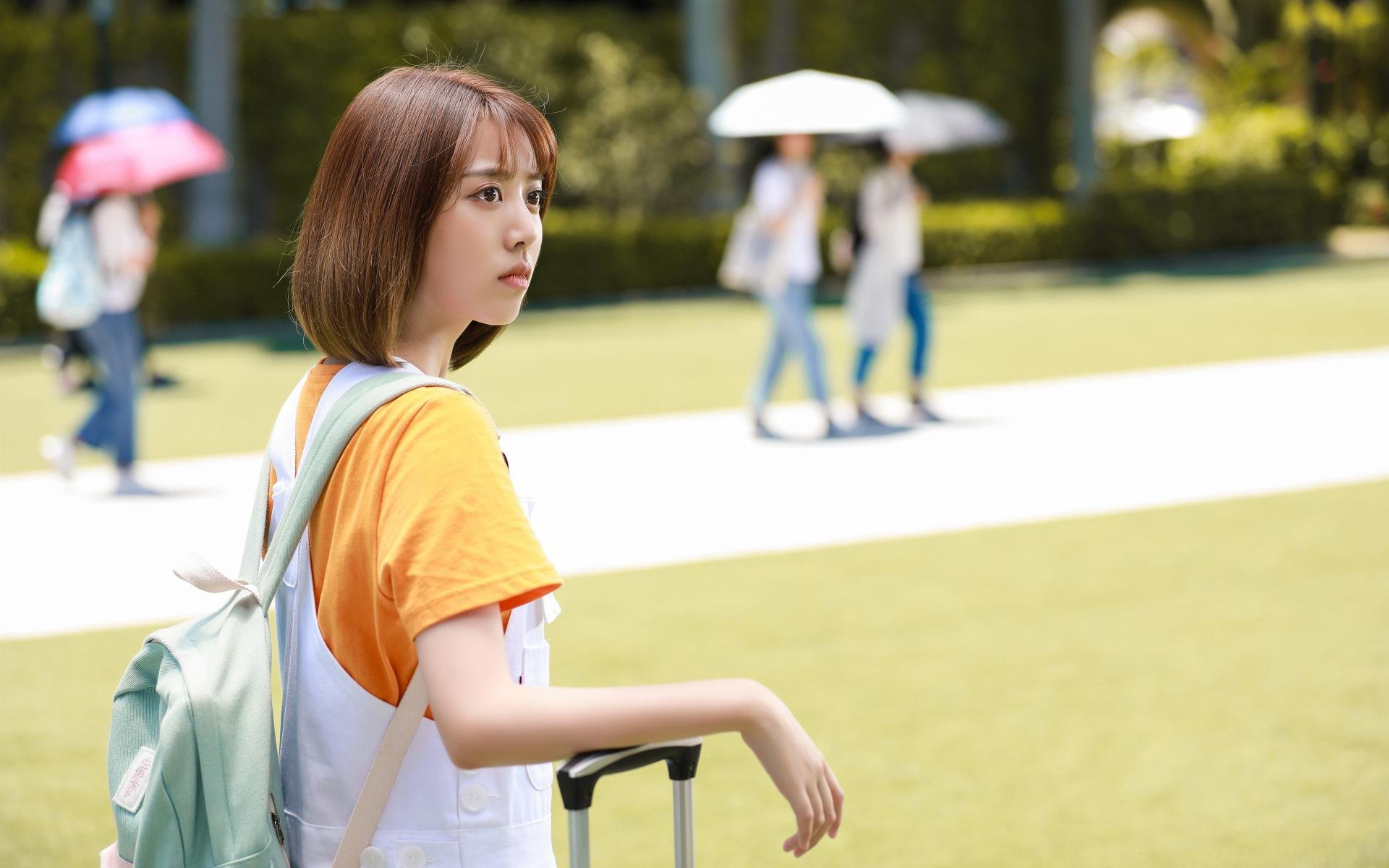 莱奥金翅破长空，巴黎铁幕锁南美，一场比赛的双重史诗