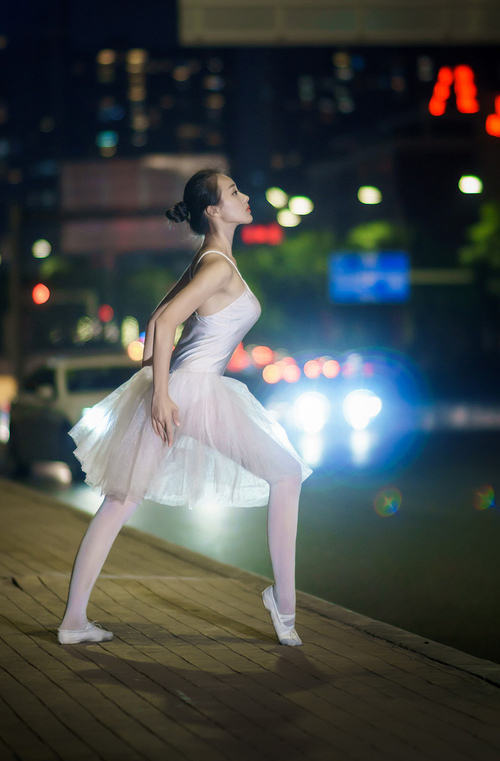 亚特兰大击碎北非铁壁，坎特一肩扛起胜利天平