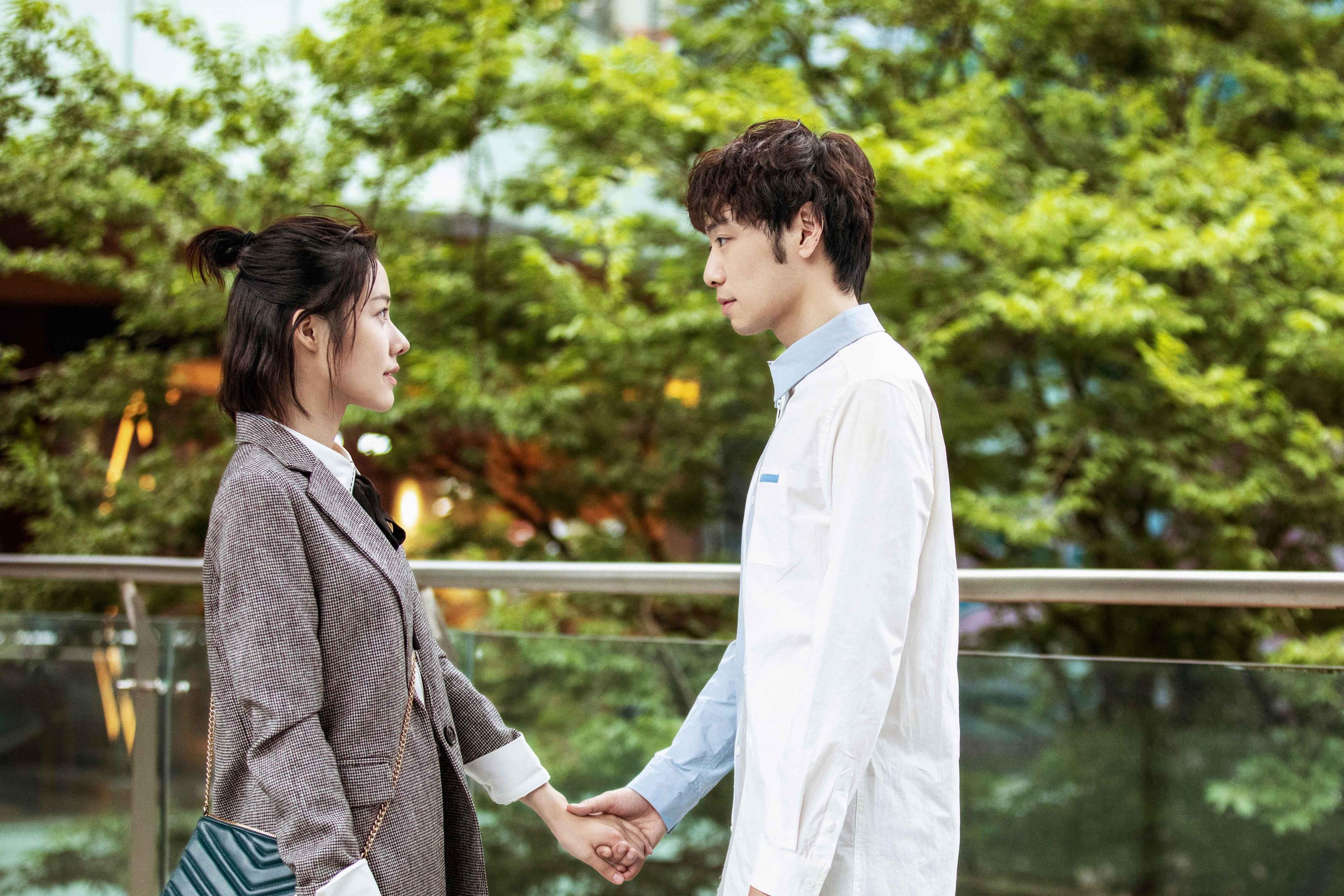 极速双响，冰岛足球闪电战与F1赛道上的门迪时刻