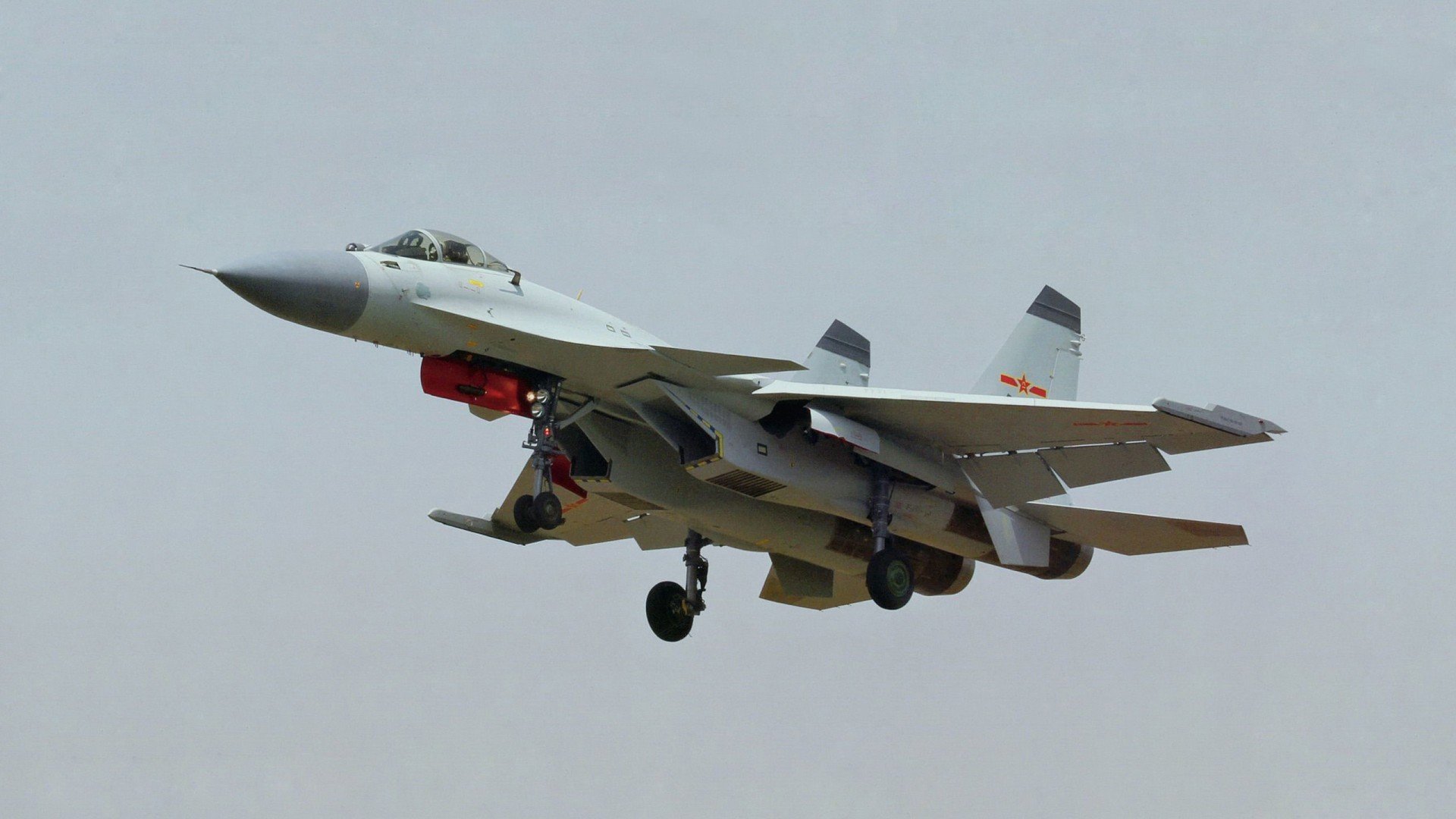 教科书防守与绝杀荣耀，金玟哉引领亚洲足球新风潮，日本绝杀波兰铸就经典