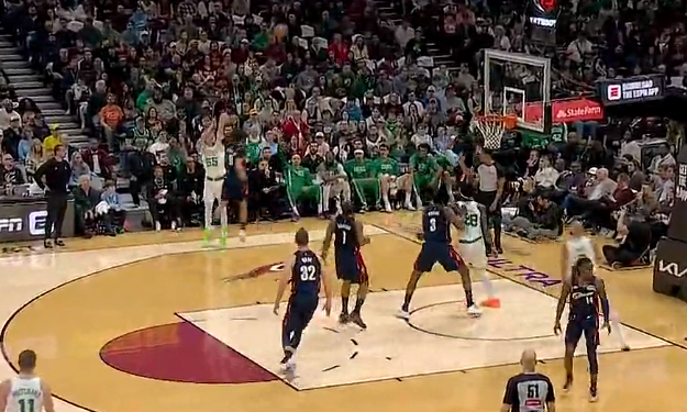 凯尔特人对阵骑士,武切维奇末节接管比赛 凯尔特人对阵骑士,武切维奇末节接管比赛