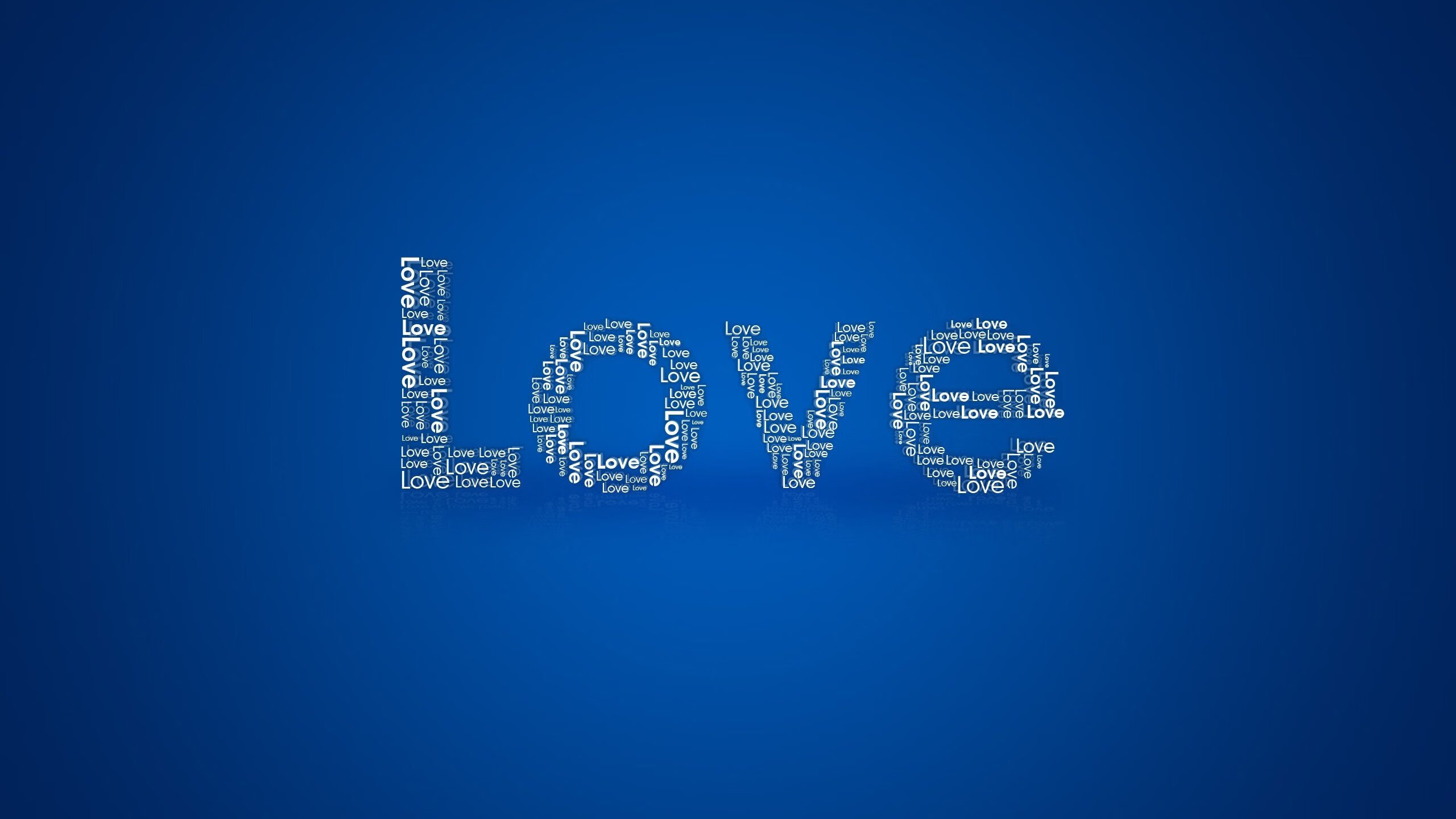 赛道与绿茵,当F1引擎在午夜咆哮,基耶萨在关键战中淬火成钢